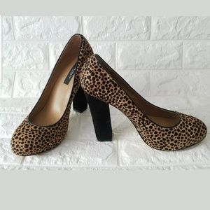 Ann Taylor Women's Heels Animal Print Size 7.5 M